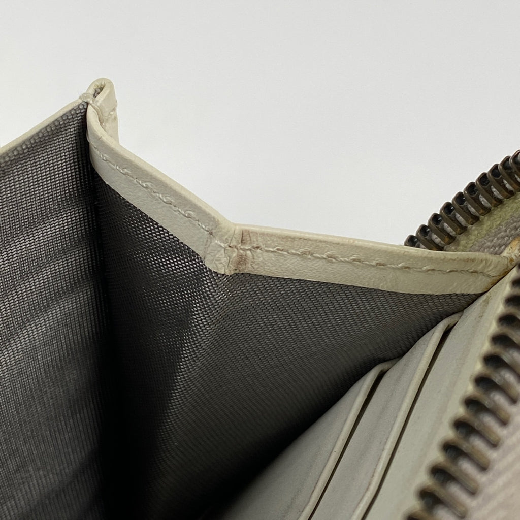 グッチ GGマーモント ラウンドファスナー 長財布 ダブルG ラウンドジップ バンブー 長財布 クロコダイル ホワイト 653634 レディース 【中古】brbag