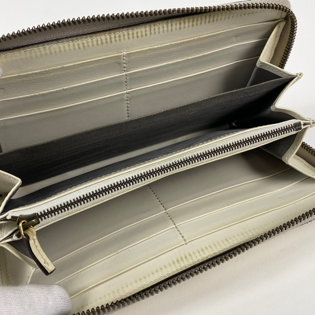 グッチ GGマーモント ラウンドファスナー 長財布 ダブルG ラウンドジップ バンブー 長財布 クロコダイル ホワイト 653634 レディース 【中古】brbag