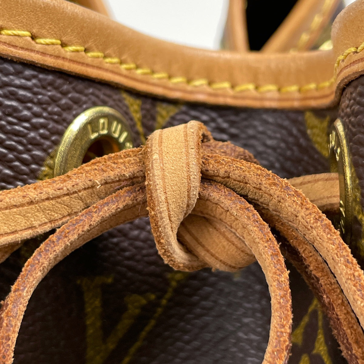 ルイ ヴィトン 巾着 バッグ ノエ ブラウン ベージュ ゴールド モノグラム バイセル公式】ルイ・ヴィトン ノエ ワンショルダー 肩掛け 巾着型