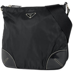 プラダ ロゴプレート ショルダーバッグ ナイロン ネロ(ブラック) レディース 【中古】brbag