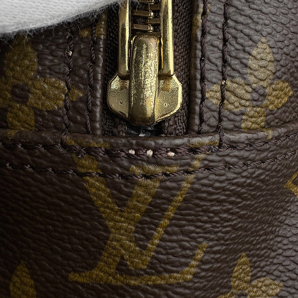 ルイ・ヴィトン トゥルース トワレット 28 メイク コスメ セカンドバッグ 化粧ポーチ モノグラム ブラウン M47522 レディース 【中古】brbag