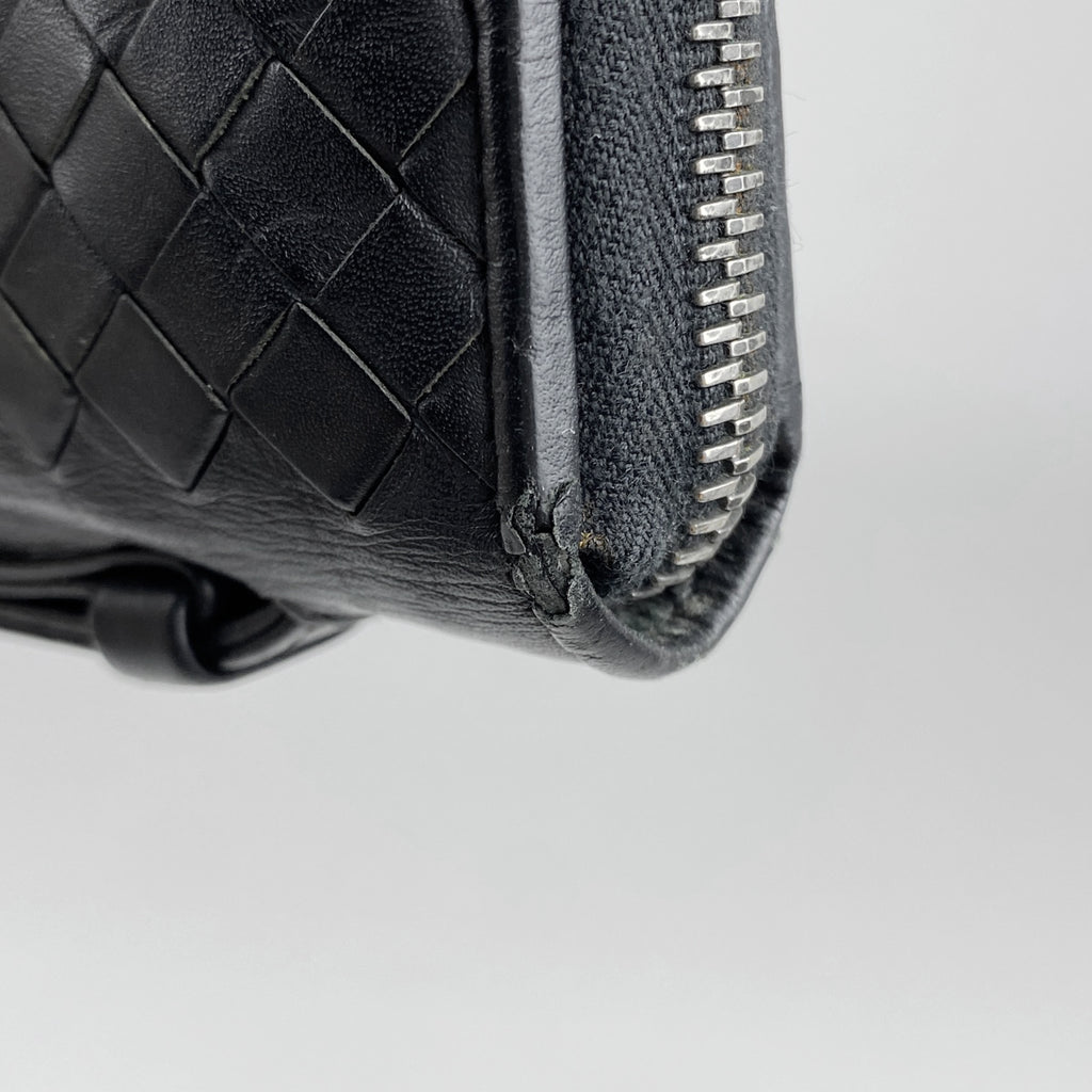 ボッテガヴェネタ イントレチャート ラウンドファスナー 長財布 ハンドバッグ メッシュ ナッパ 長財布 レザー ブラック レディース 【中古】brbag