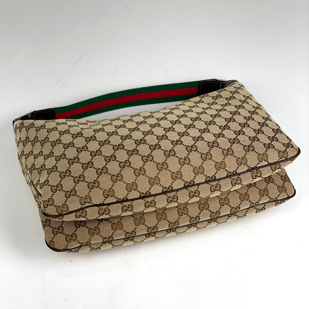 バイセル公式】グッチ GG柄 ショルダーバッグ シェリーライン ウェブ