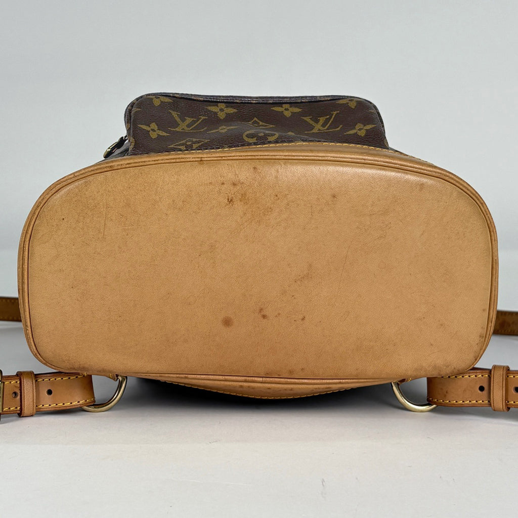 ルイヴィトン モンスリMM M51136 モノグラム リュック バックパック ルイ・ヴィトン モンスリ MM バックパック デイパック リュック