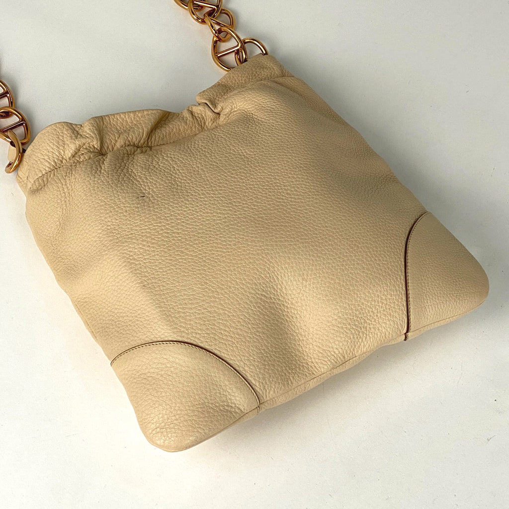 プラダ ショルダーバッグ レザー クリーム レディース 中古 brbag