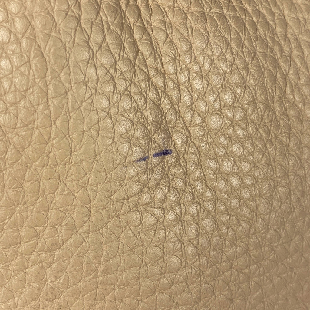 プラダ ショルダーバッグ レザー クリーム レディース 中古 brbag