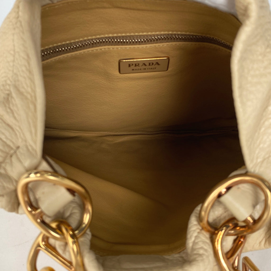 プラダ ショルダーバッグ レザー クリーム レディース 中古 brbag