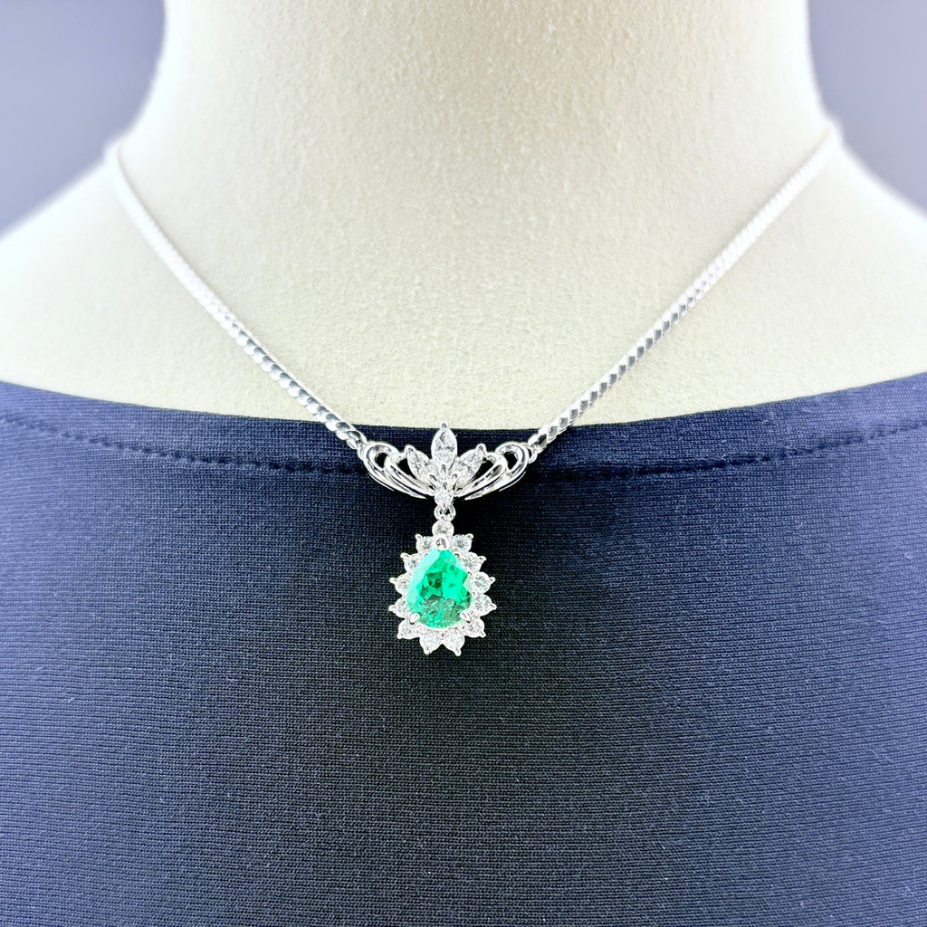 約40cm エメラルド ネックレス プラチナ ペンダント メレダイヤ Pt850 エメラルド ダイヤモンド レディース 【中古】nbjwl