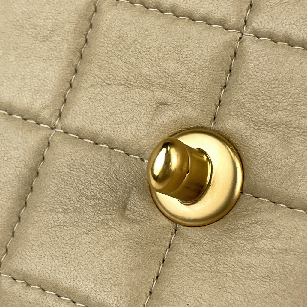 シャネル チョコバー チェーン ショルダーバッグ ココマーク マドモアゼル ショルダーバッグ レザー ベージュ ブラック レディース 【中古】brbag