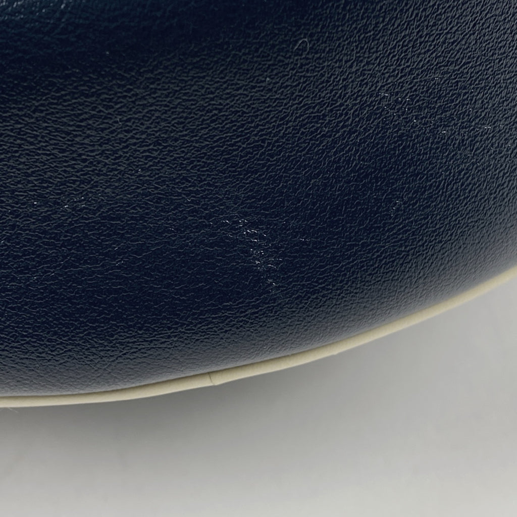 グッチ GGマーモント チェーン ショルダーバッグ ラウンド ミニ ショルダーバッグ レザー ネイビー 550154 レディース 【中古】brbag