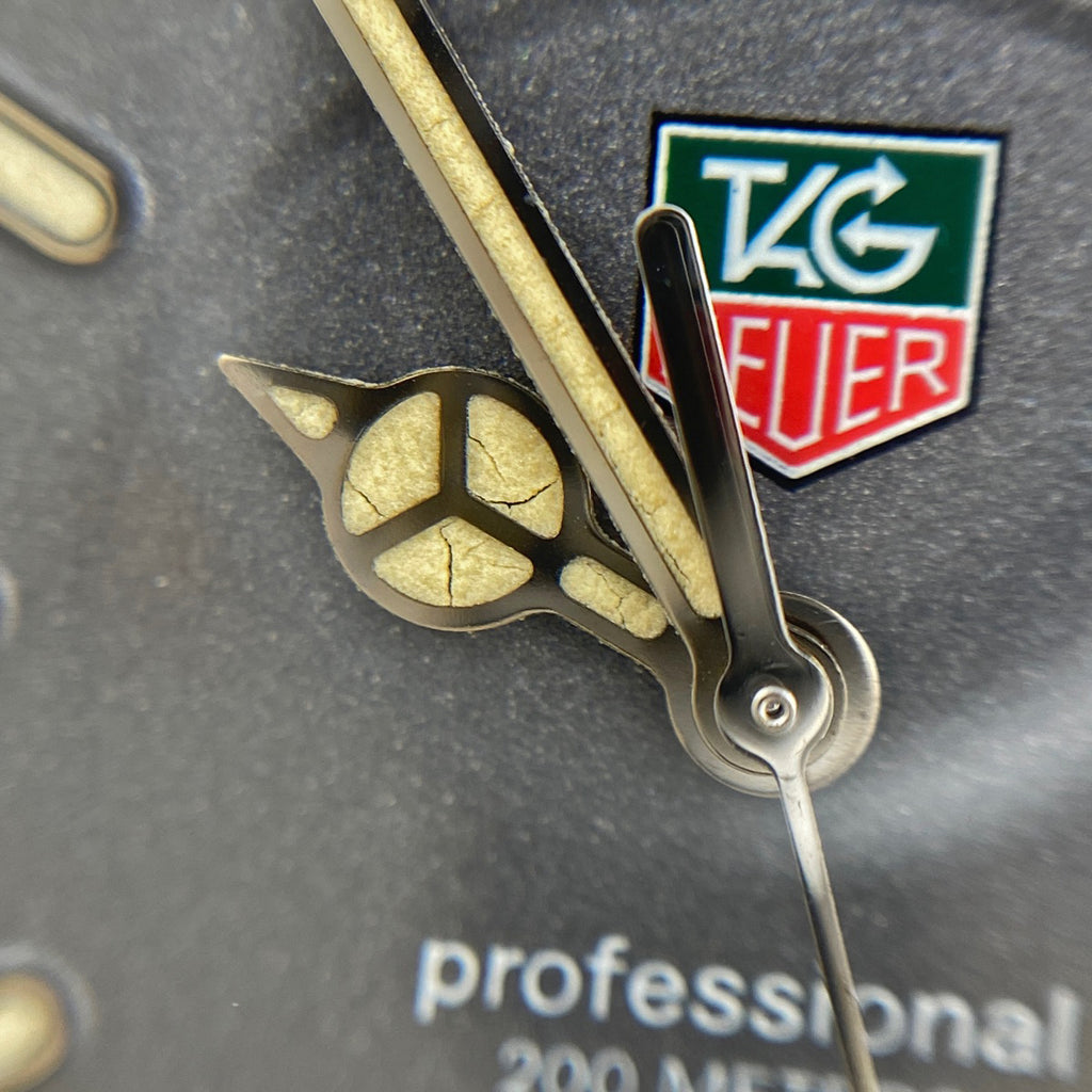 タグホイヤー プロフェッショナル 200 WG1113-K0 腕時計 SS クォーツ グレー メンズ 【中古】wtcbb