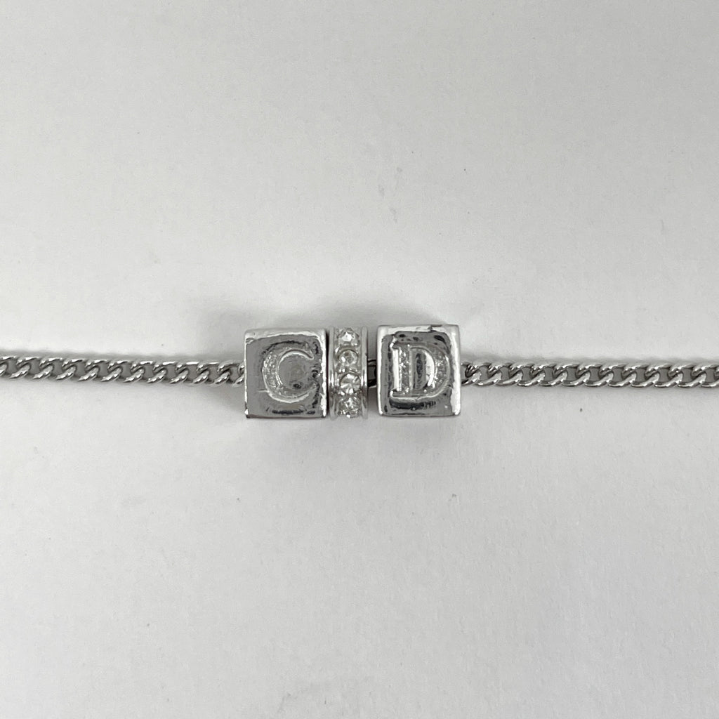 クリスチャンディオール ロゴ ラインストーン ブレスレット 腕輪 キューブ ブレスレット シルバーメッキ シルバー レディース 【中古】bracc