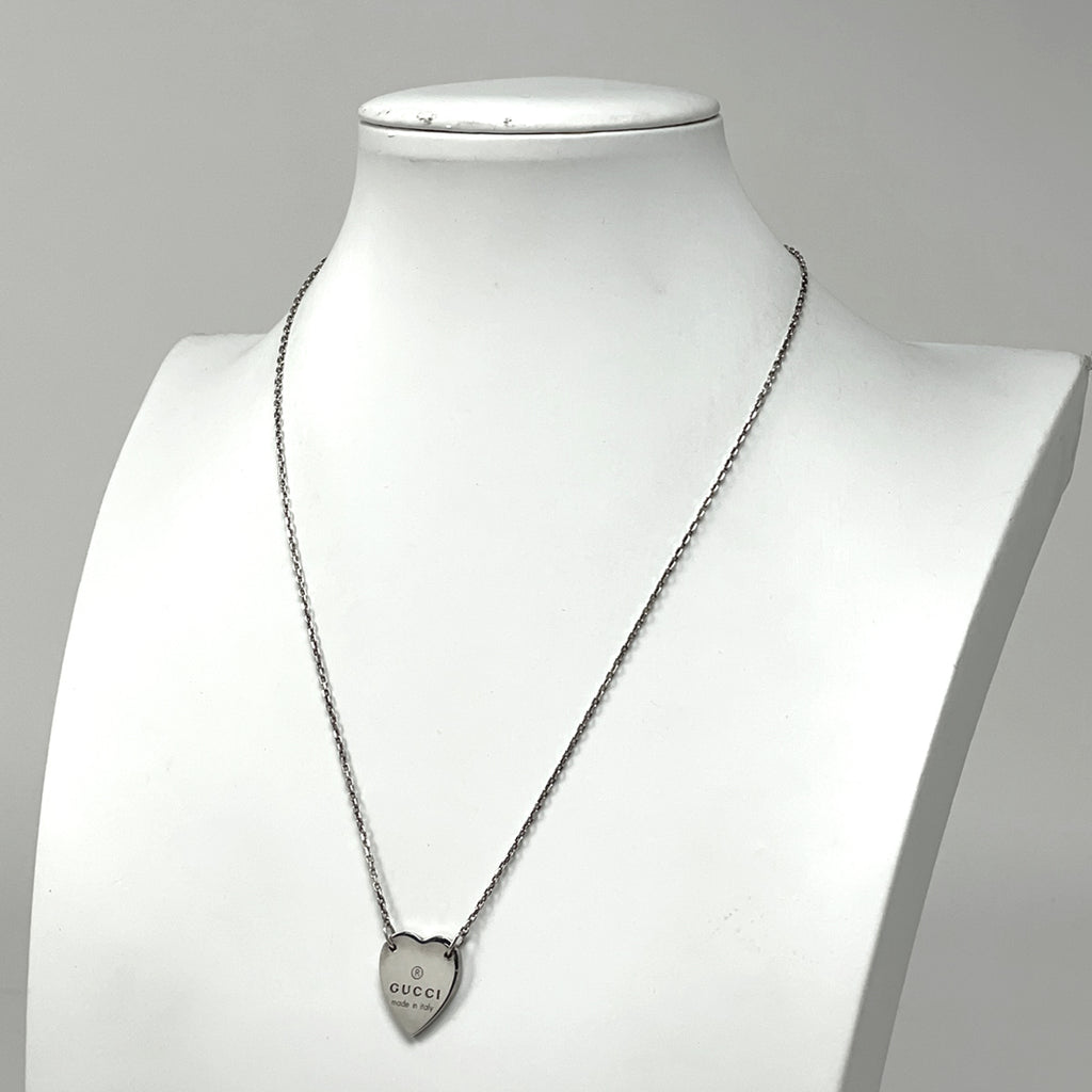 グッチ ハートモチーフ ネックレス ロゴ ネックレス シルバー925 シルバー レディース 【中古】bracc