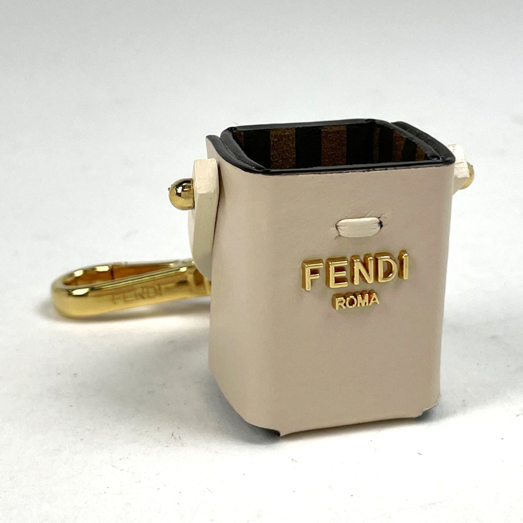 フェンディ ロゴ チャーム パフュームホルダー ペカン柄 バッグチャーム レザー GP ベージュ ゴールド レディース 【中古】brbag