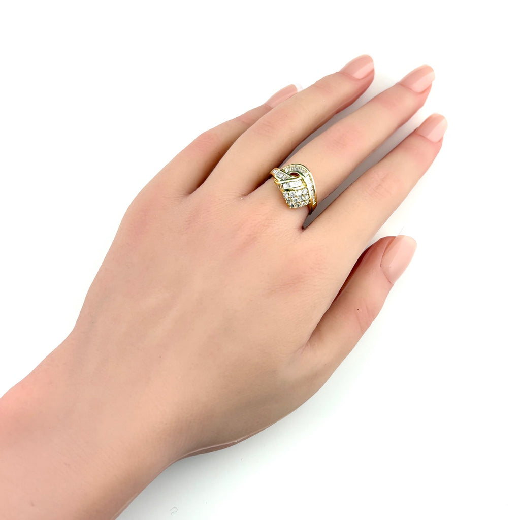 メレダイヤ デザインリング YG イエローゴールド 指輪 リング 11号 K18 ダイヤモンド レディース 【中古】nbjwl