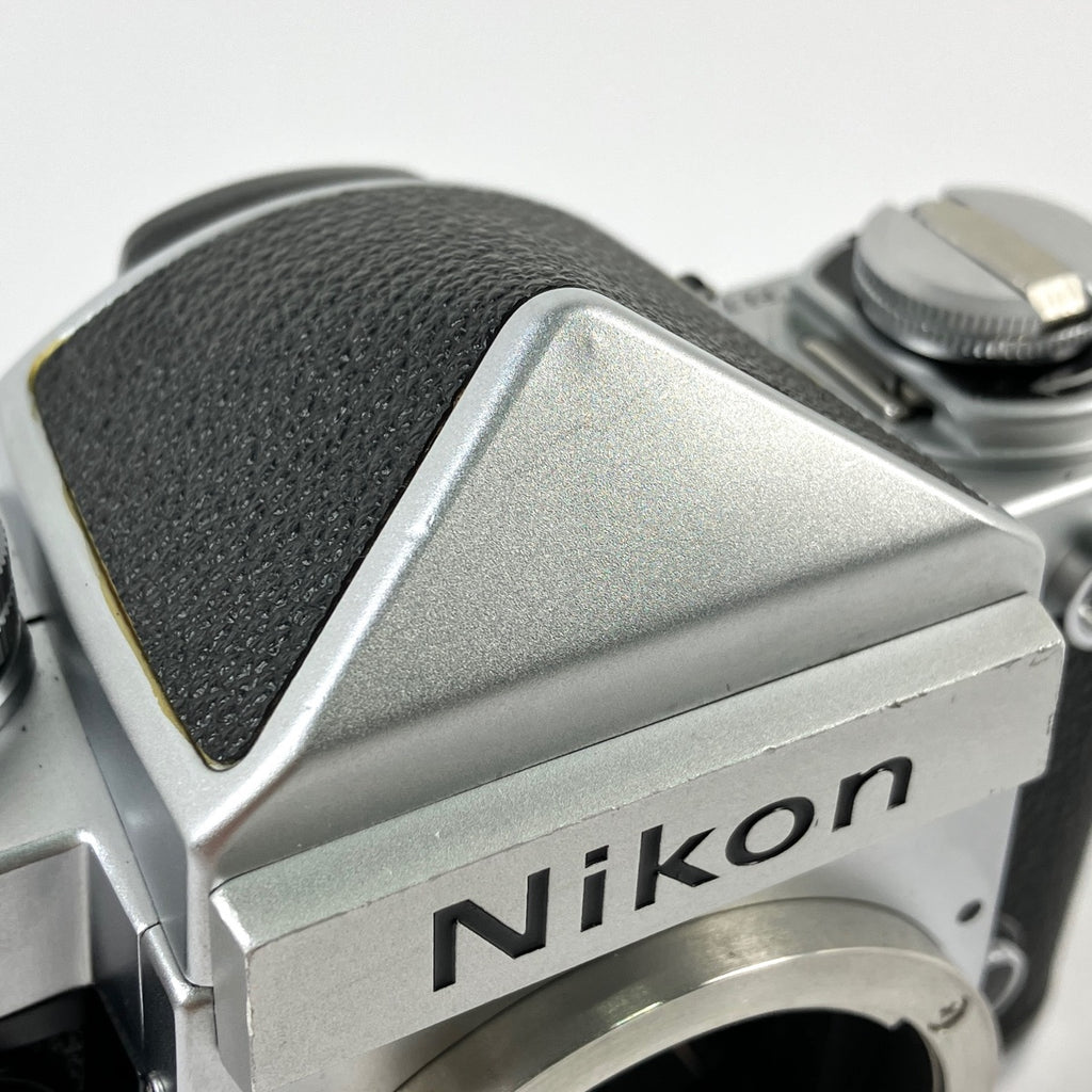 ニコン Nikon F2 アイレベル シルバー ボディ フィルム マニュアルフォーカス 一眼レフカメラ カメラ 【中古】cambb