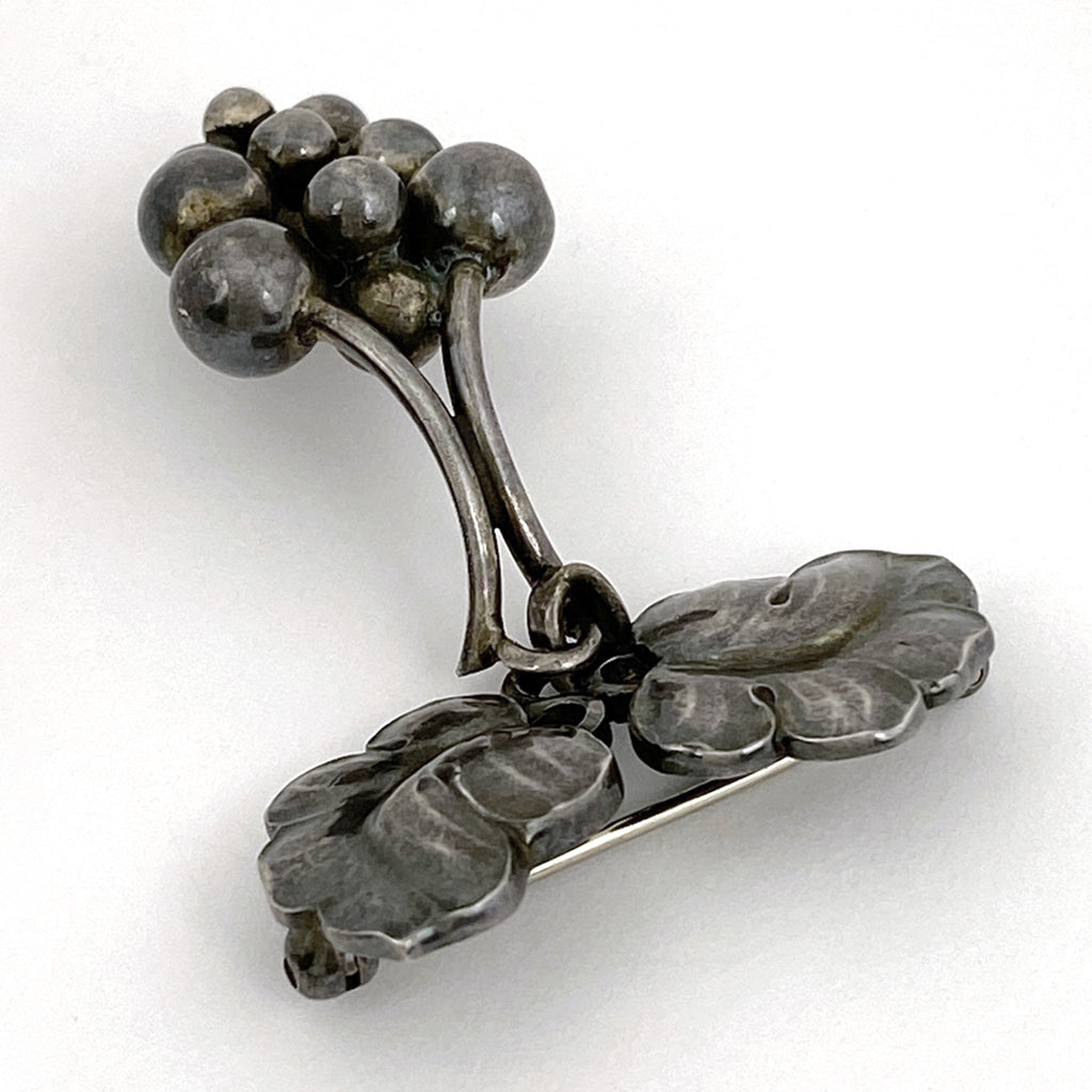 ジョージジェンセン ムーンライト グレープ ブローチ 217A 葡萄モチーフ ブローチ シルバー925 シルバー レディース 【中古】bracc