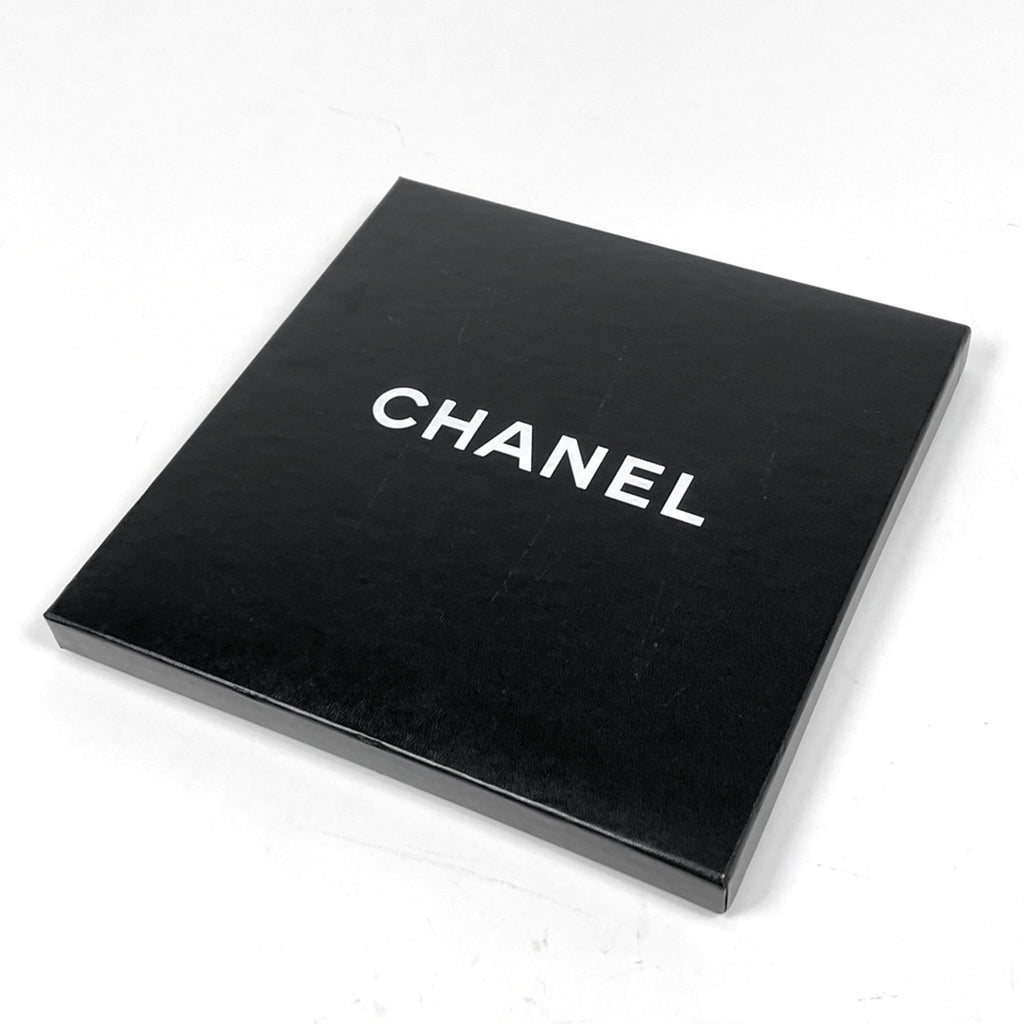 シャネル フラワー柄 スカーフ 花柄 ココマーク スカーフ シルク ホワイト マルチカラー レディース 【中古】brbag