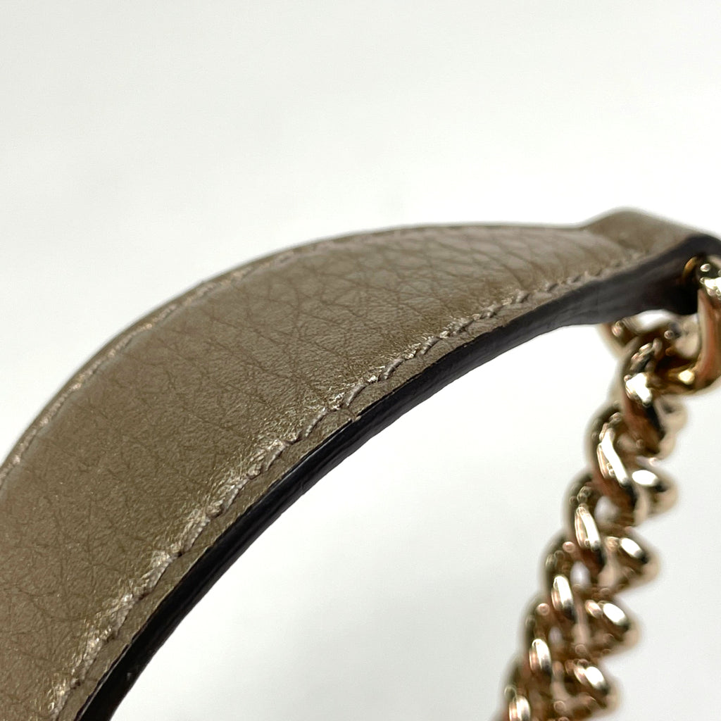 グッチ ソーホー チェーン ショルダーバッグ フリンジ タッセル インターロッキングG ショルダーバッグ レザー ゴールド 308982 レディース 【中古】brbag