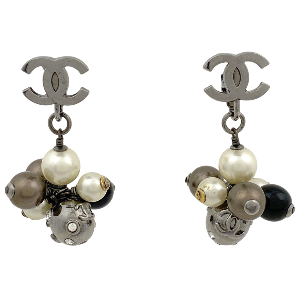 シャネル ココマーク フェイクパール イヤリング スイング イヤリング シルバーメッキ ラインストーン シルバー ホワイト ブラック レディース 【中古】bracc