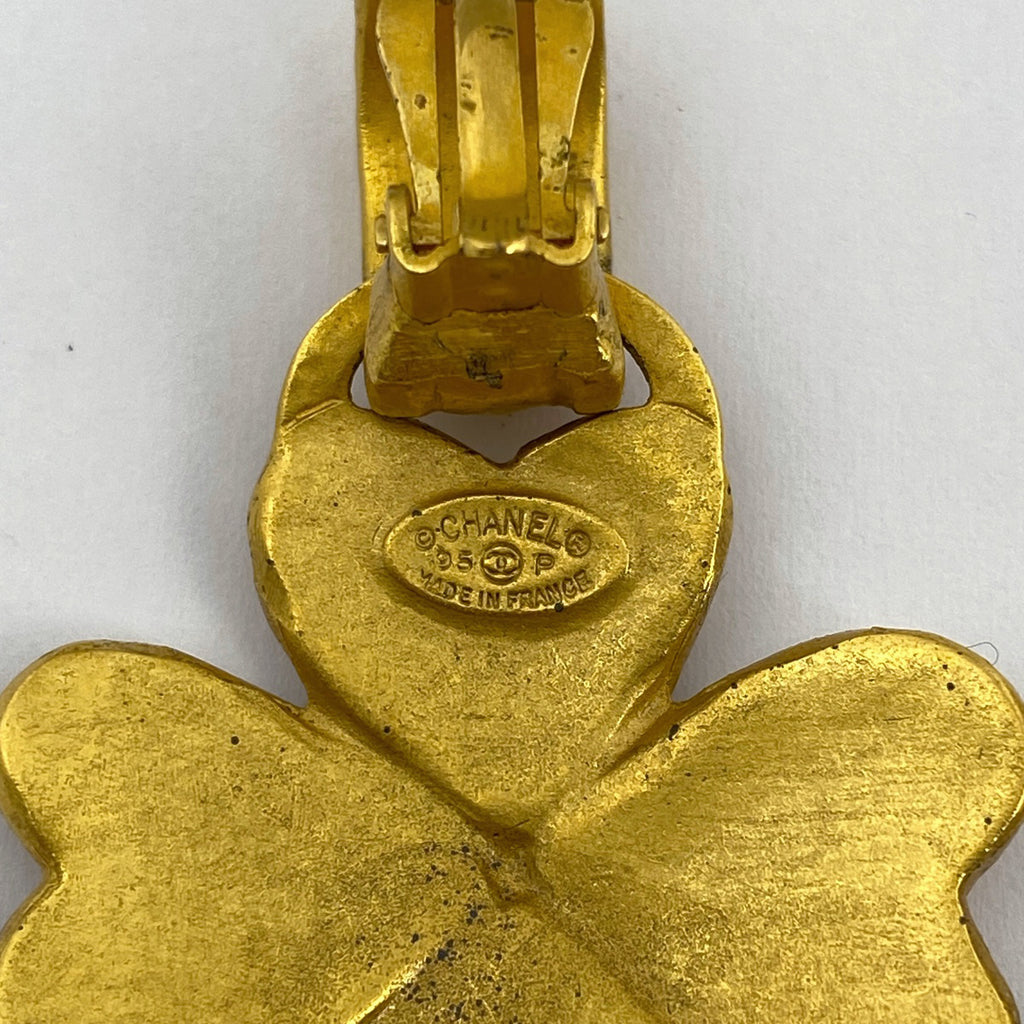 シャネル ココマーク スイング イヤリング クローバーモチーフ イヤリング GP ゴールド レディース 【中古】bracc