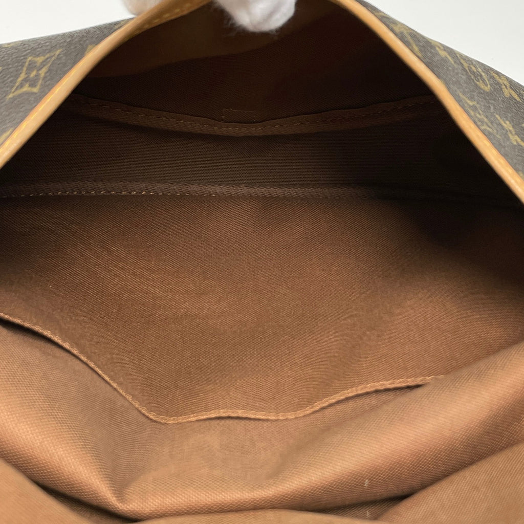 ルイ・ヴィトン ソミュール 30 斜め掛け ショルダーバッグ モノグラム ブラウン M42256 レディース 【中古】brbag