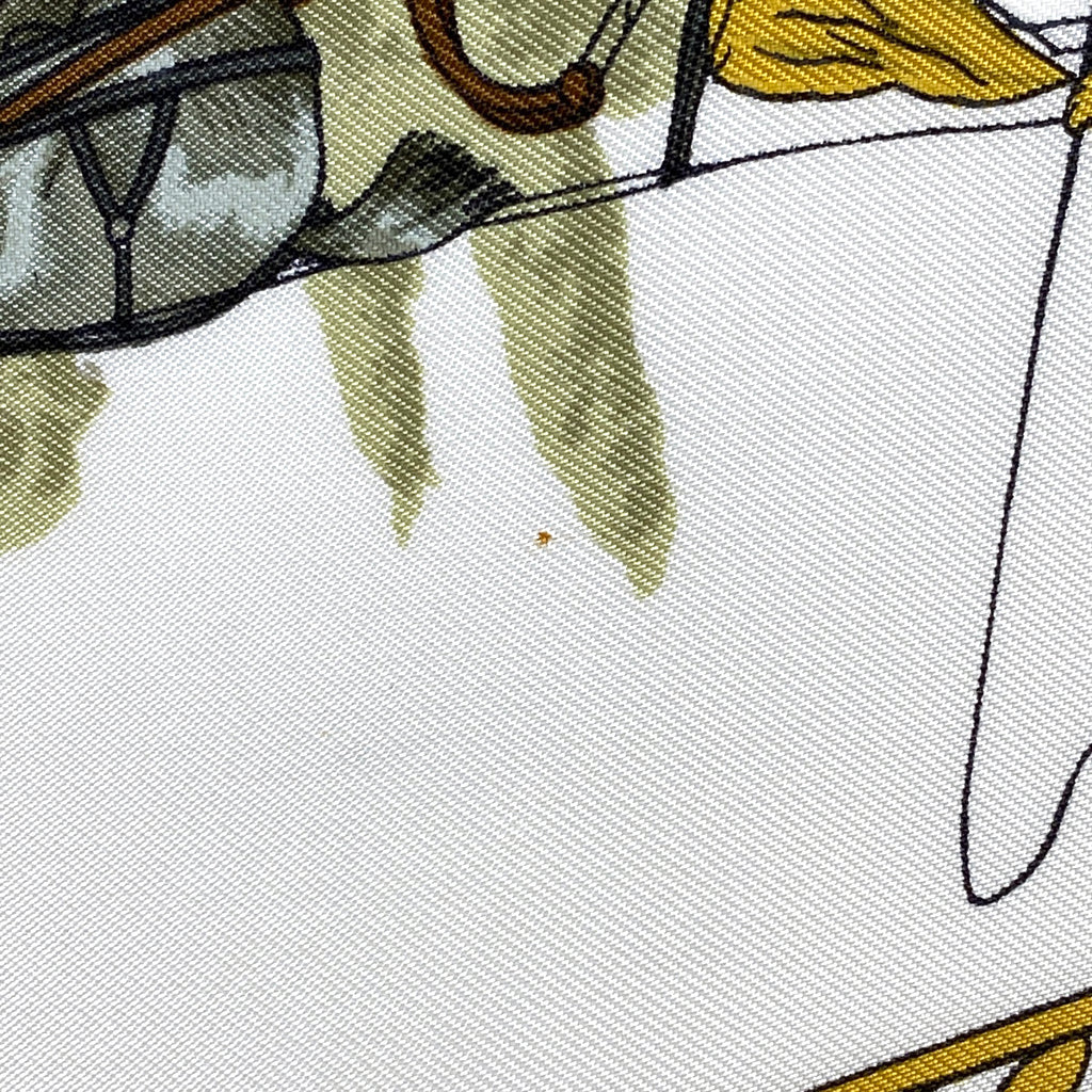 エルメス カレ 90 LA PROMENADE DE LONGCHAMPS ロンシャンへの散歩 馬車 スカーフ スカーフ シルク ホワイト マルチカラー レディース 【中古】brbag