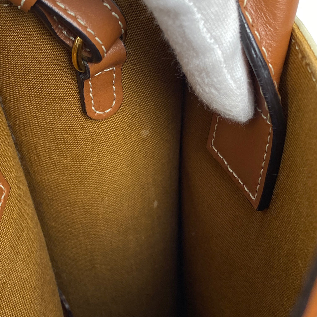 セリーヌ ミニ バーティカル カバ トリオンフ 2WAY ショルダーバッグ ハンドバッグ コーティングキャンバス ホワイト レディース 【中古】brbag