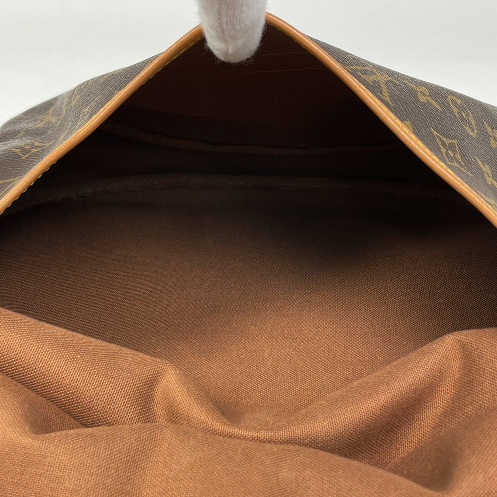 ルイ・ヴィトン ソミュール 30 斜め掛け ショルダーバッグ モノグラム ブラウン M42256 レディース 【中古】brbag