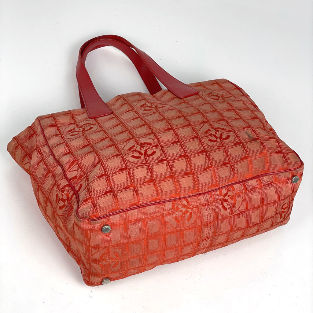 シャネル ニュートラベルライン トート MM ココマーク ショルダーバッグ トートバッグ ナイロンジャガード レッド A15991 レディース 【中古】brbag
