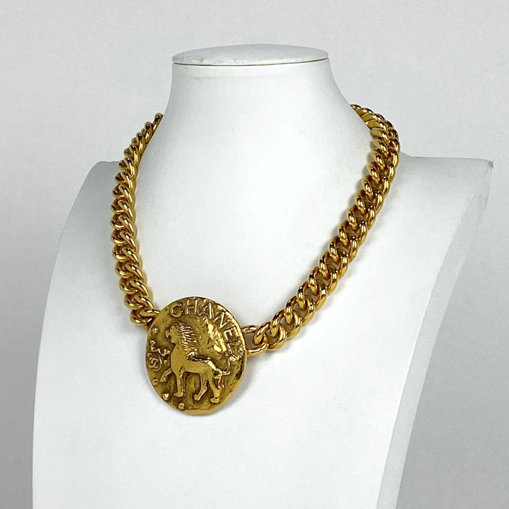シャネル ロゴ チェーン ネックレス コイン ライオンモチーフ ネックレス GP ゴールド レディース 【中古】bracc