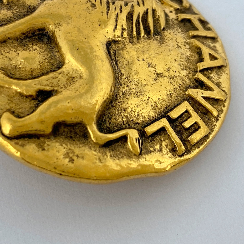 シャネル ロゴ ラウンド イヤリング CCマーク ライオンモチーフ イヤリング GP ゴールド レディース 【中古】bracc