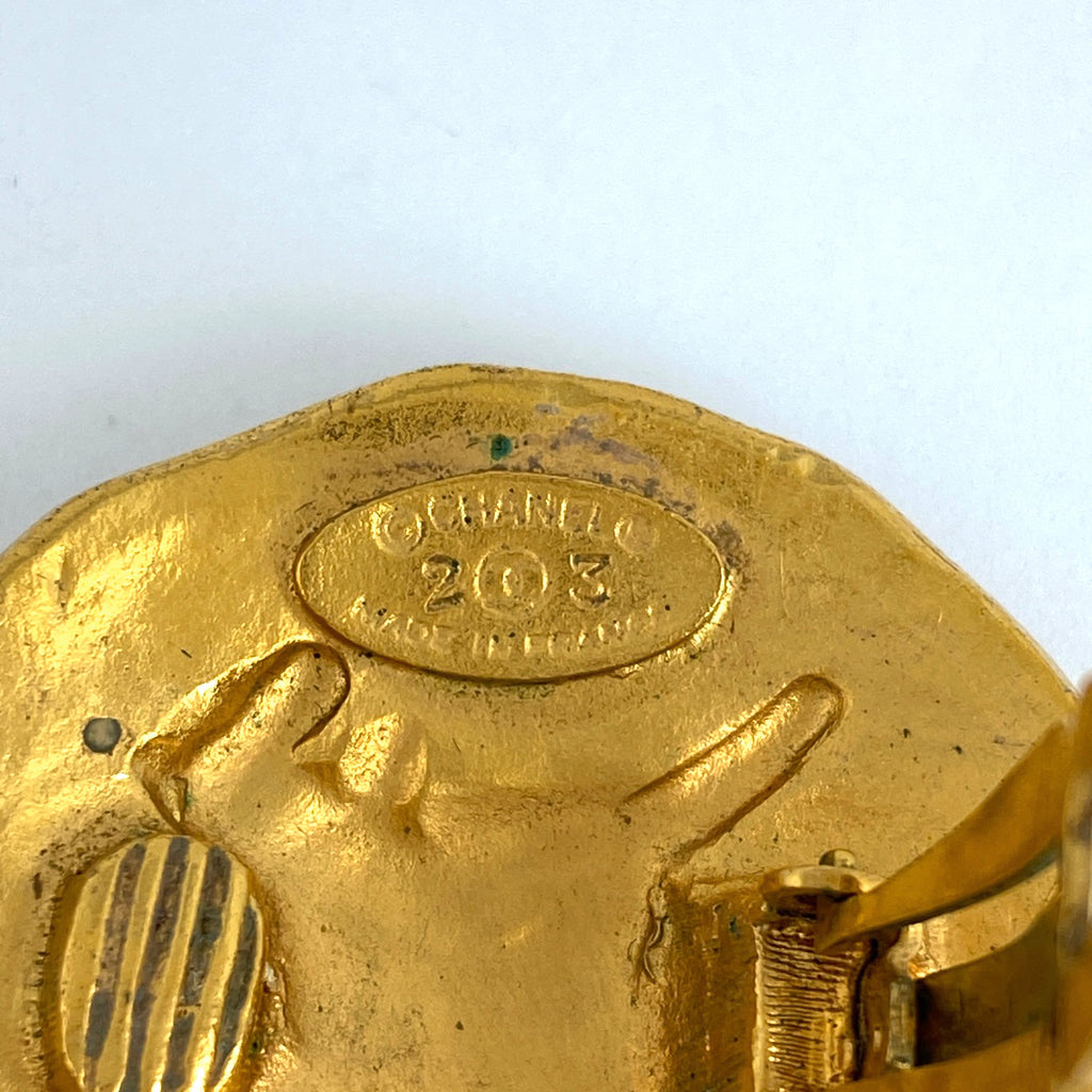 シャネル ロゴ ラウンド イヤリング CCマーク ライオンモチーフ イヤリング GP ゴールド レディース 【中古】bracc