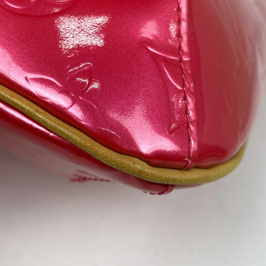 ルイ・ヴィトン トンプソンストリート 肩掛け エナメル ショルダーバッグ モノグラムヴェルニ フューシャピンク M91215 レディース 【中古】brbag