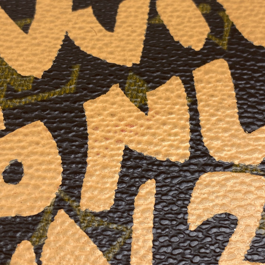 ルイ・ヴィトン ポシェット アクセソワール 化粧ポーチ コスメポーチ アクセサリーポーチ モノグラムグラフィティ ピーチ ブラウン M92193 レディース 【中古】brbag