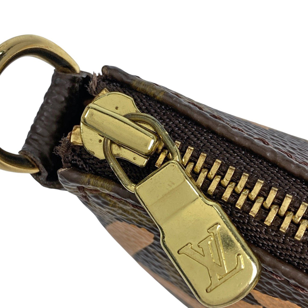 ルイ・ヴィトン ポシェット アクセソワール 化粧ポーチ コスメポーチ アクセサリーポーチ モノグラムグラフィティ ピーチ ブラウン M92193 レディース 【中古】brbag