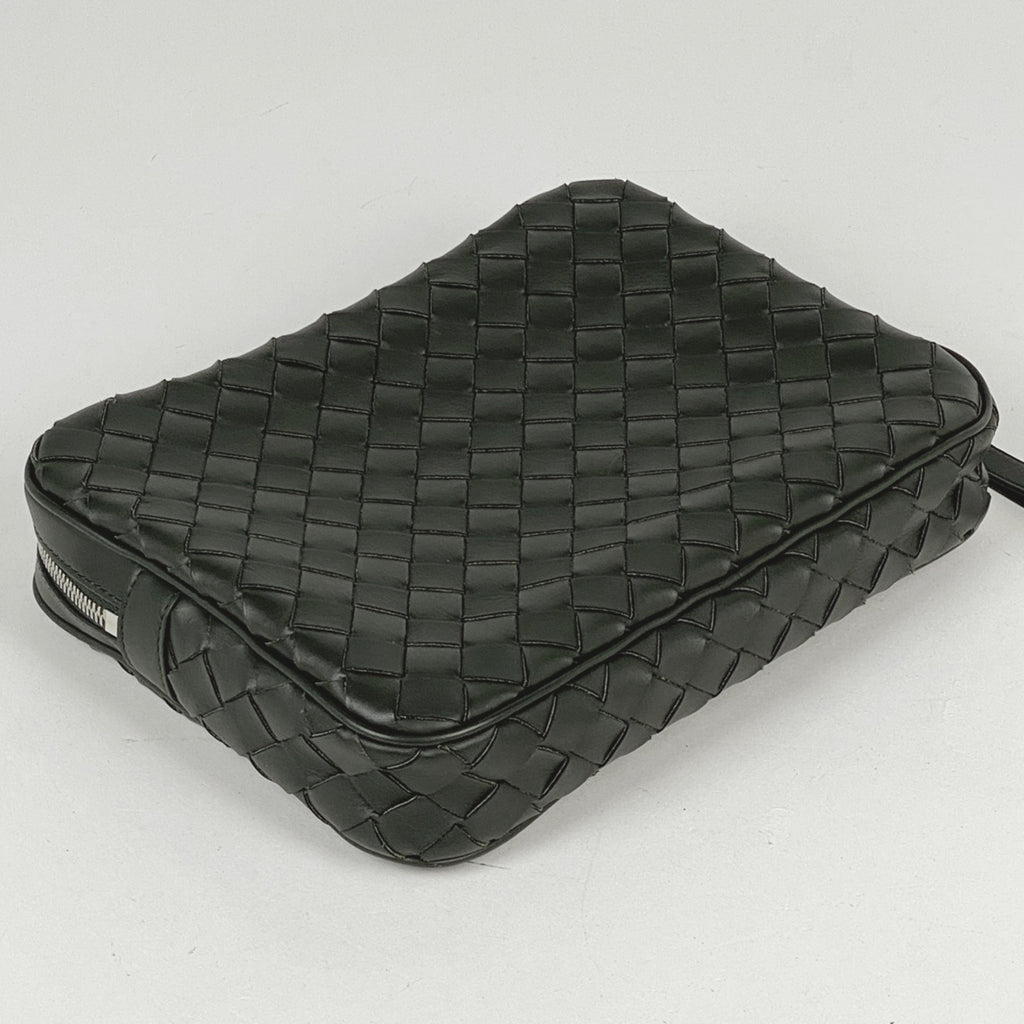 ボッテガヴェネタ イントレチャート セカンドバッグ 編み込み ナッパ クラッチバッグ セカンドバッグ レザー ブラック レディース 【中古】brbag