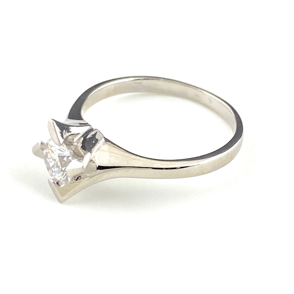 ダイヤモンド デザインリング プラチナ 指輪 リング 10号 Pt900 ダイヤモンド レディース 【中古】nbjwl