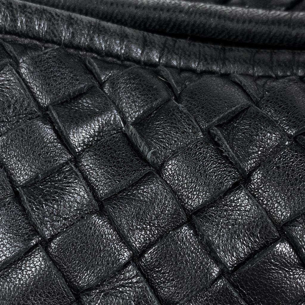 ボッテガヴェネタ イントレチャート ショルダーバッグ ワンショルダー ハンドバッグ ナッパ ショルダーバッグ レザー ブラック レディース 【中古】brbag