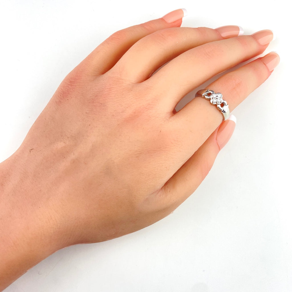 メレダイヤ デザインリング プラチナ 指輪 リング 11号 Pt900 ダイヤモンド レディース 【中古】nbjwl