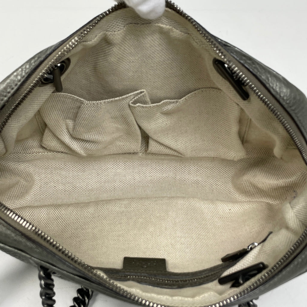 グッチ ソーホー ダブルチェーン ショルダーバッグ インターロッキングG タッセル フリンジ メタリック ショルダーバッグ レザー グリーン 308983 レディース 【中古】brbag