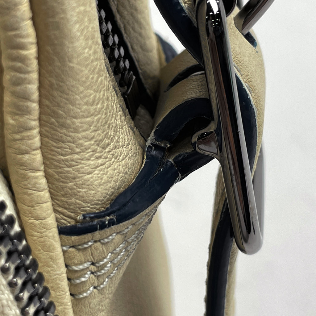 ルイ・ヴィトン キュイールベキア トロター MM 斜め掛け ショルダーバッグ レザー ホワイト レディース 【中古】brbag