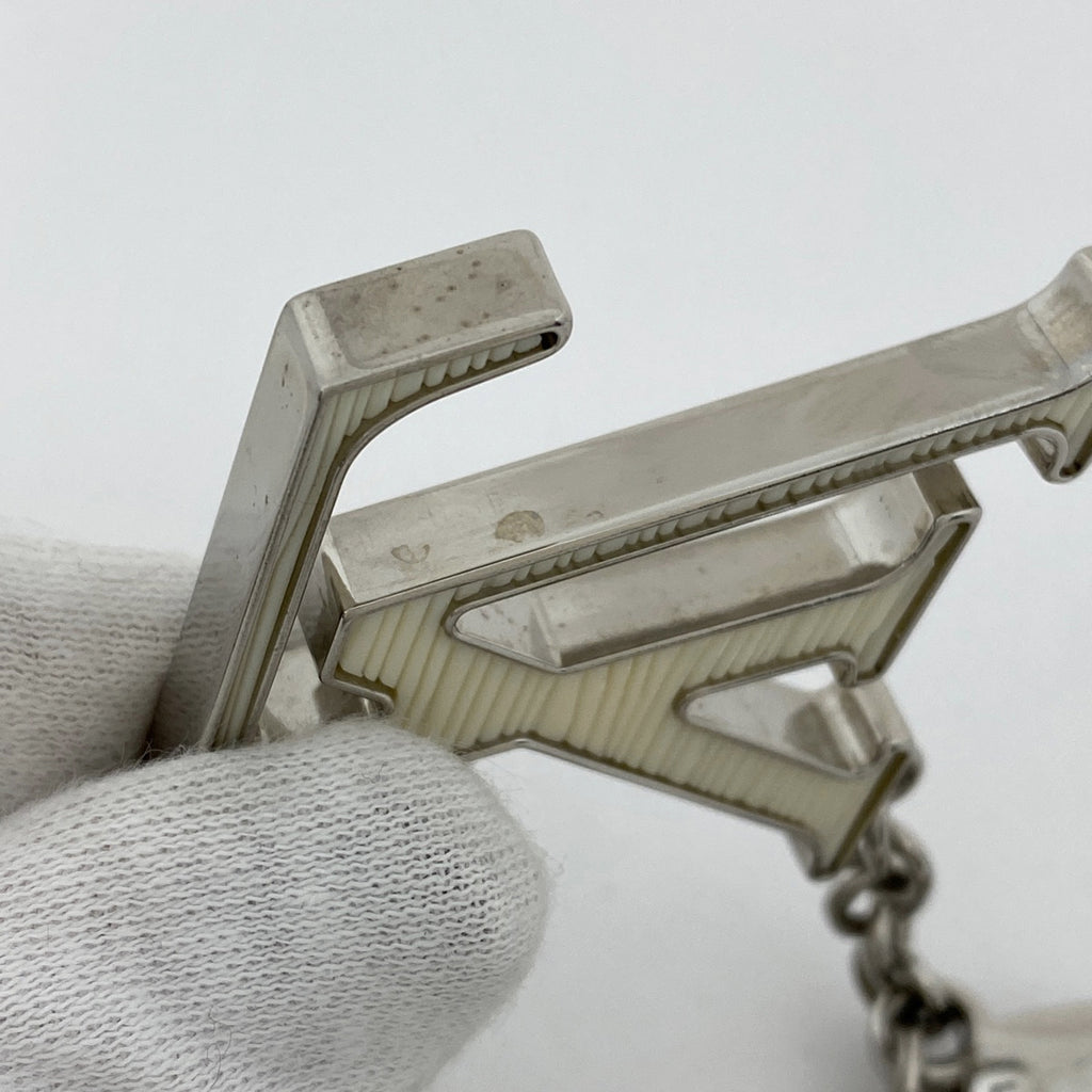 ルイ・ヴィトン ビジューサック フルール ドゥ エピ モノグラム バッグチャーム キーホルダー シルバー イヴォワール(ホワイト) M65085 レディース 【中古】brbag
