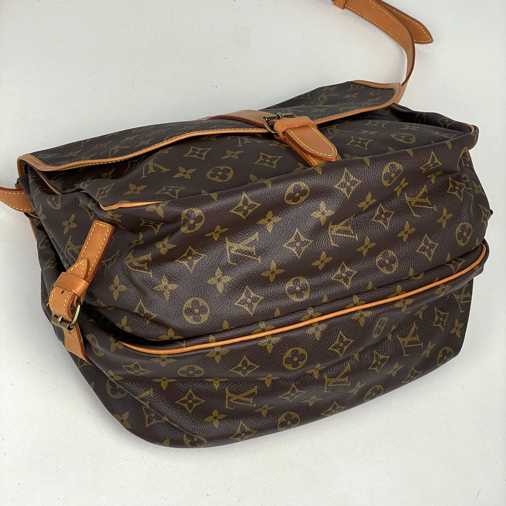 ルイ・ヴィトン ソミュール 35 斜め掛け ショルダーバッグ モノグラム ブラウン M42254 レディース 【中古】brbag