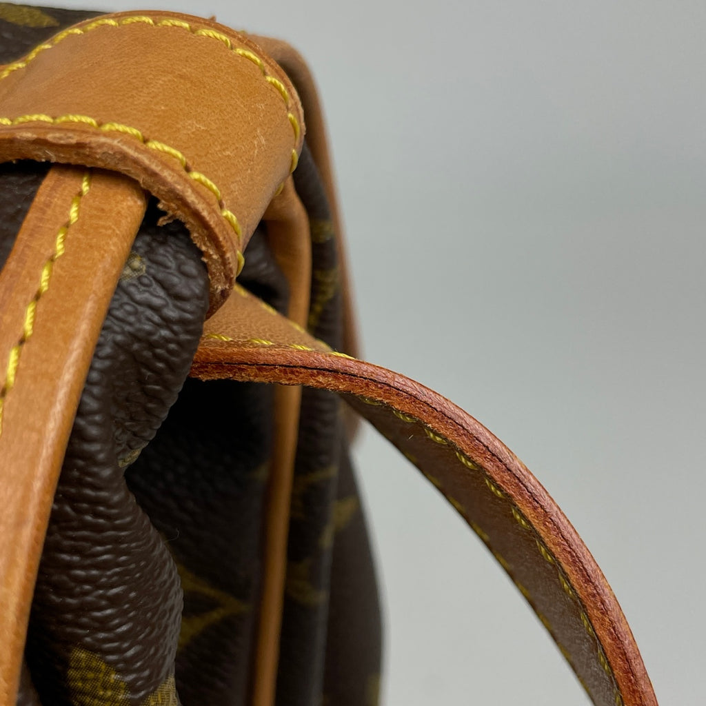 ルイ・ヴィトン ソミュール 35 斜め掛け ショルダーバッグ モノグラム ブラウン M42254 レディース 【中古】brbag