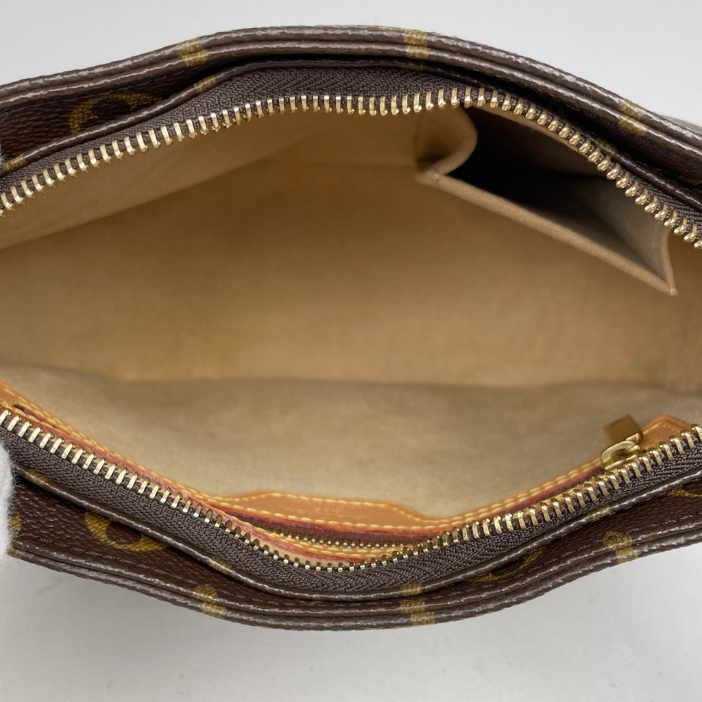 ルイ・ヴィトン ルーピング MM 肩掛け ワンショルダー ショルダーバッグ モノグラム ブラウン M51146 レディース 【中古】brbag