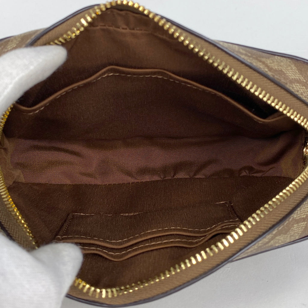 コーチ シグネチャー ショルダーバッグ 斜め掛け ショルダーバッグ コーティングキャンバス ブラウン 91677 レディース 【中古】brbag