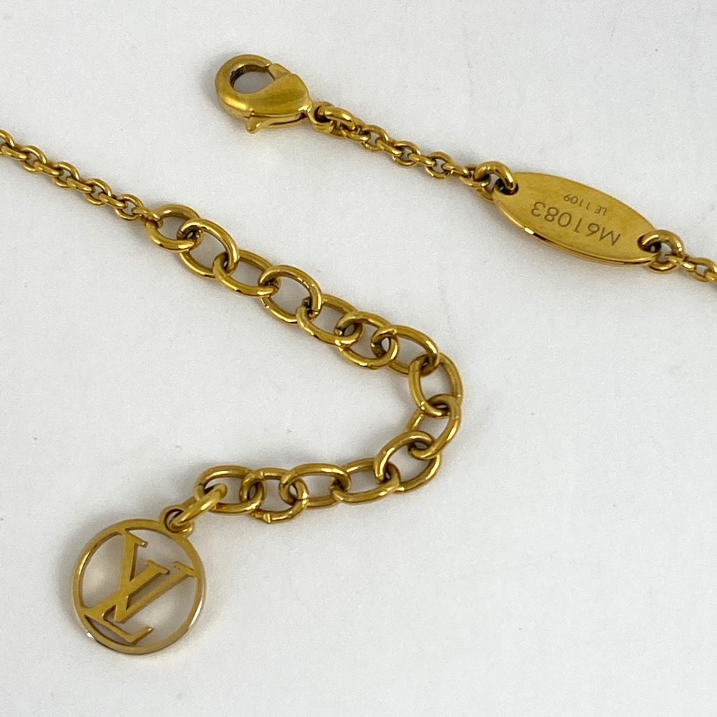 ルイ・ヴィトン エセンシャル V ネックレス ロゴ ネックレス GP ゴールド レディース 【中古】bracc