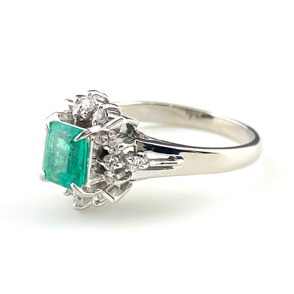 エメラルド デザインリング プラチナ メレダイヤ 指輪 リング 13号 Pt900 エメラルド ダイヤモンド レディース 【中古】nbjwl
