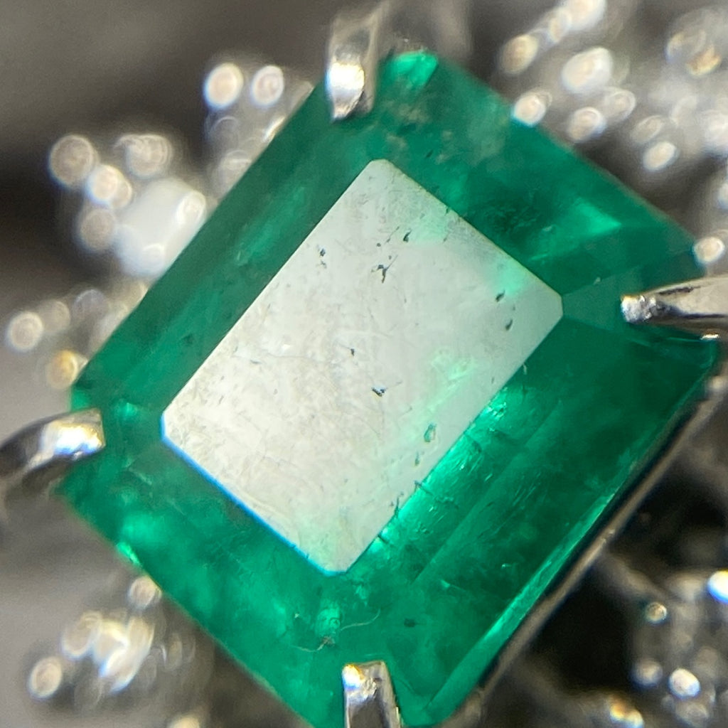 エメラルド デザインリング プラチナ メレダイヤ 指輪 リング 13号 Pt900 エメラルド ダイヤモンド レディース 【中古】nbjwl